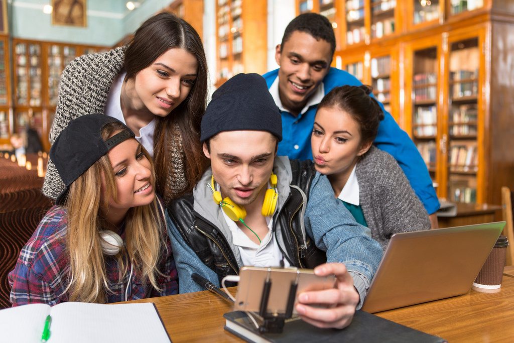 Reaching The Generation Z Market